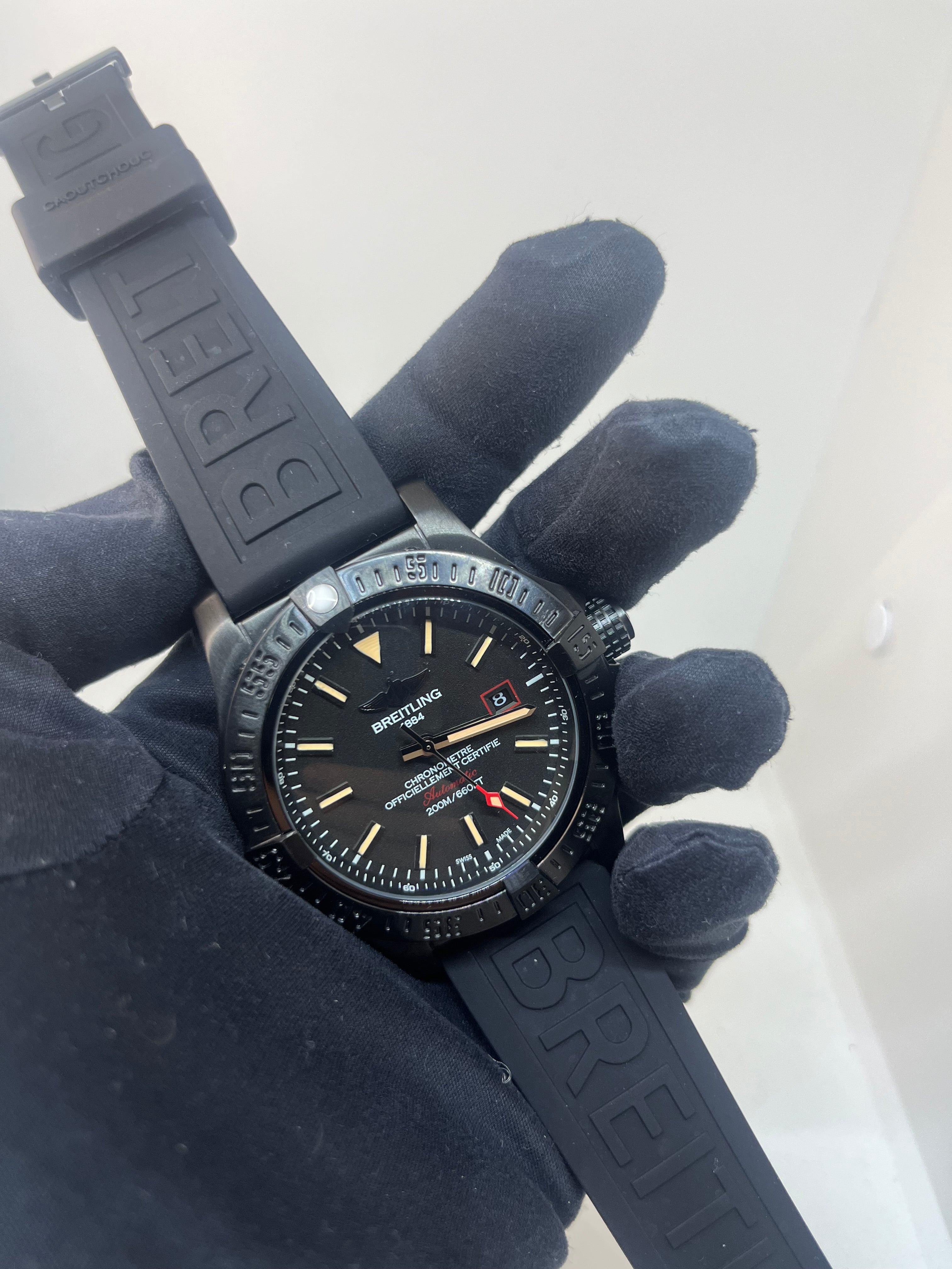 Breitling Avenger Blackbird